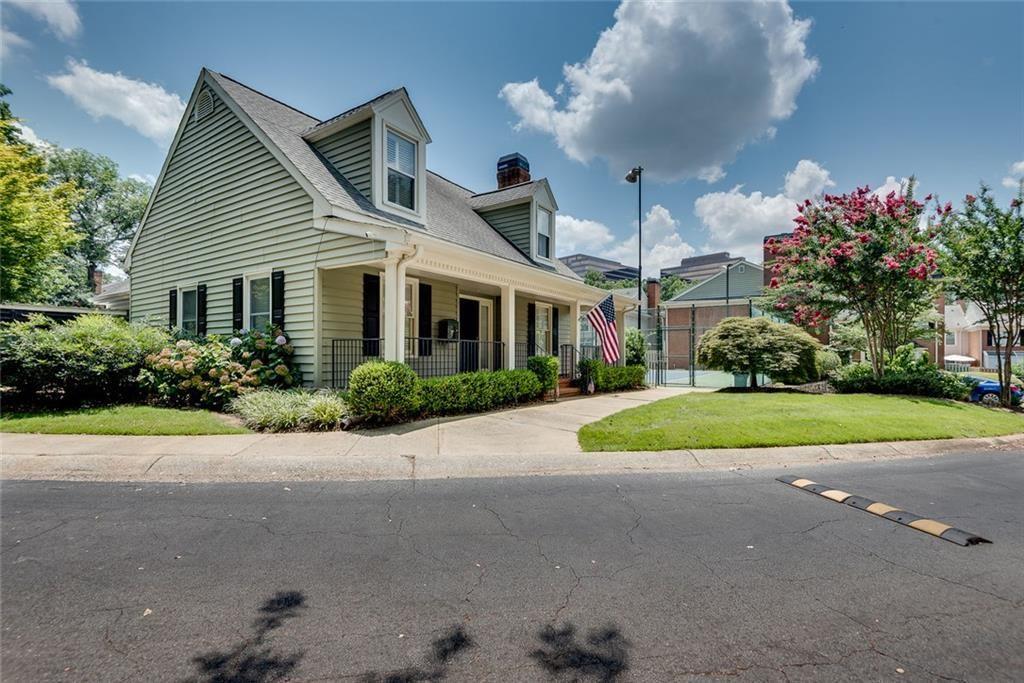 100 Mount Vernon Circle