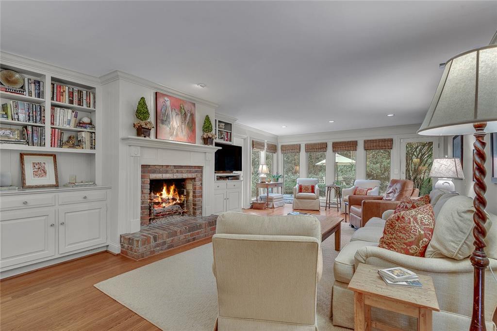 6242 Mountain Brook Way NW