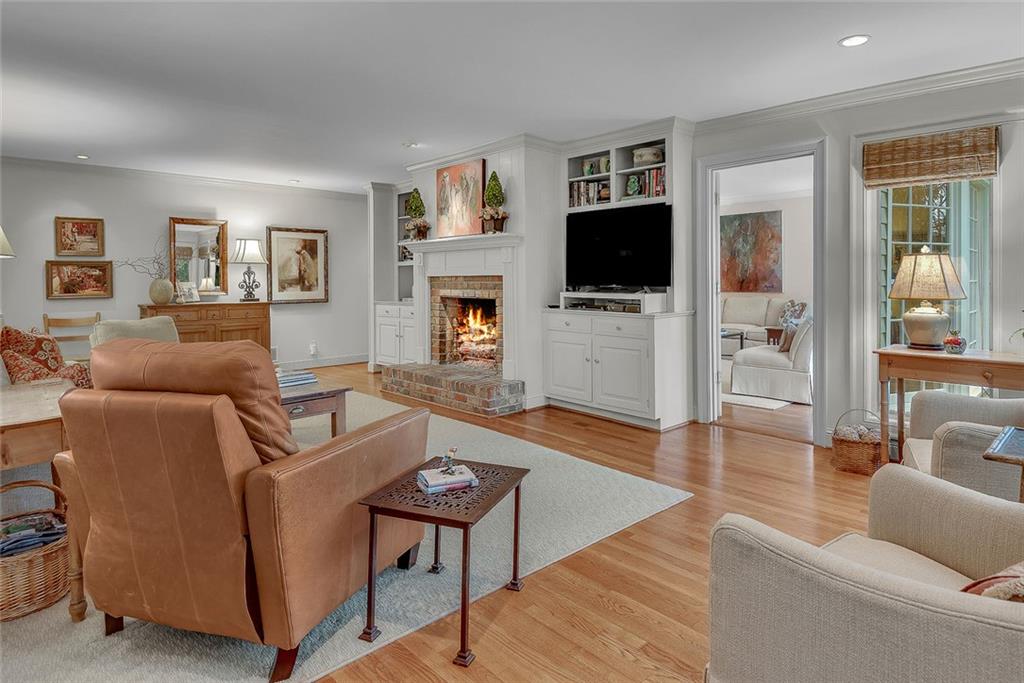 6242 Mountain Brook Way NW