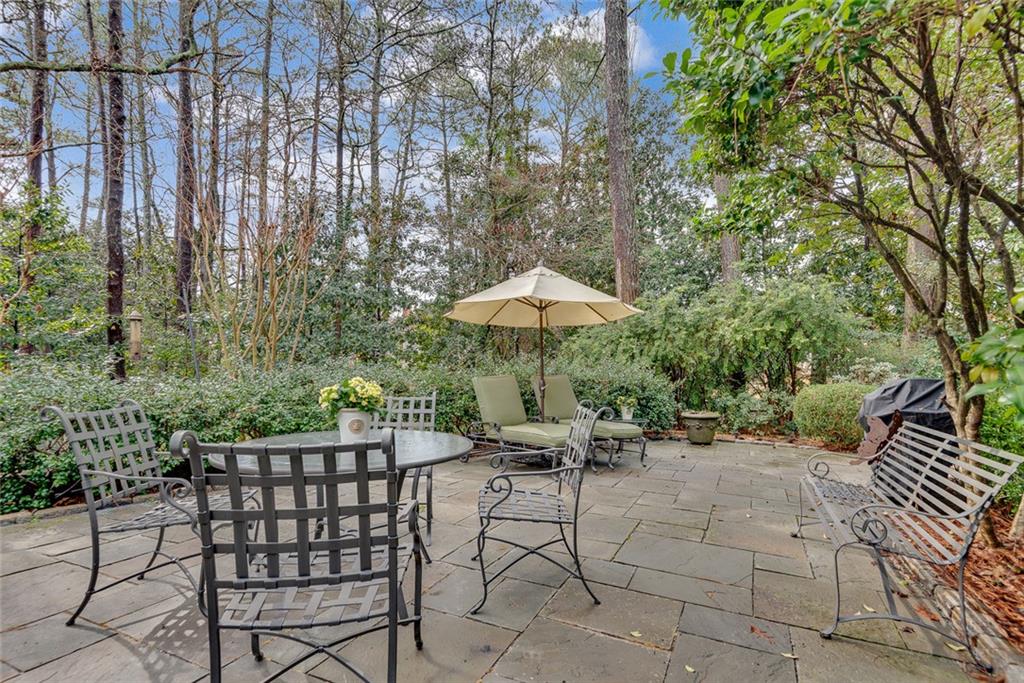 6242 Mountain Brook Way NW