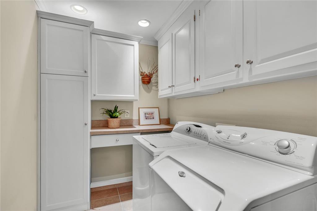 6242 Mountain Brook Way NW