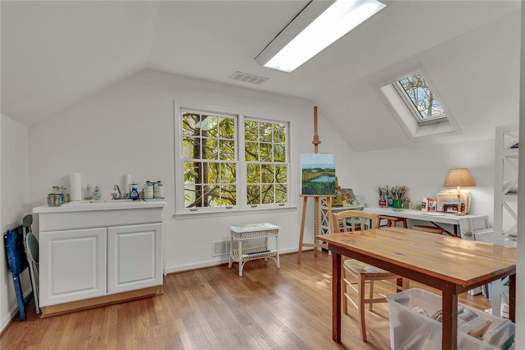 6242 Mountain Brook Way NW