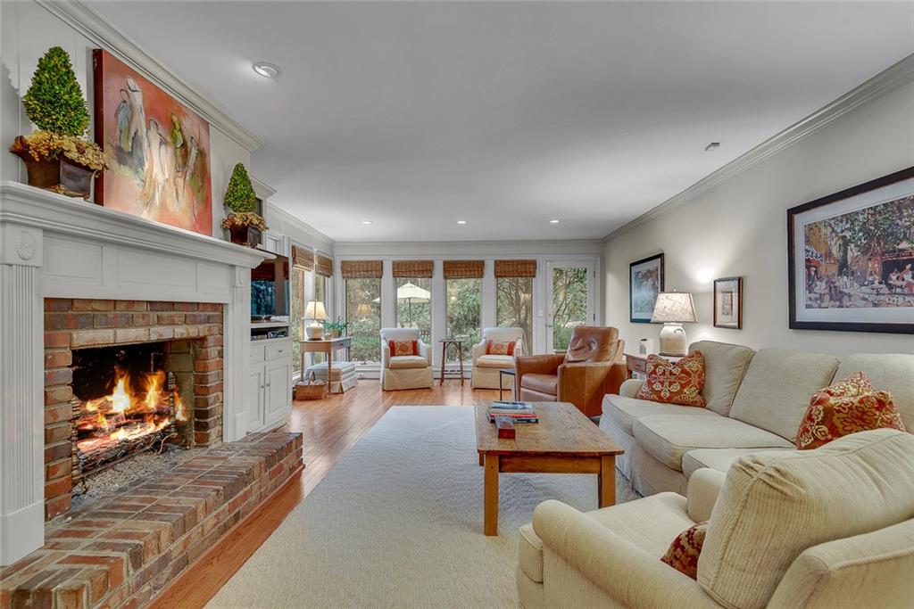 6242 Mountain Brook Way NW