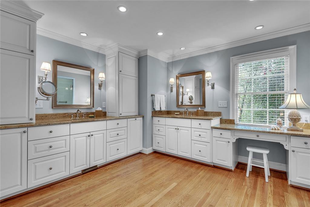 6242 Mountain Brook Way NW