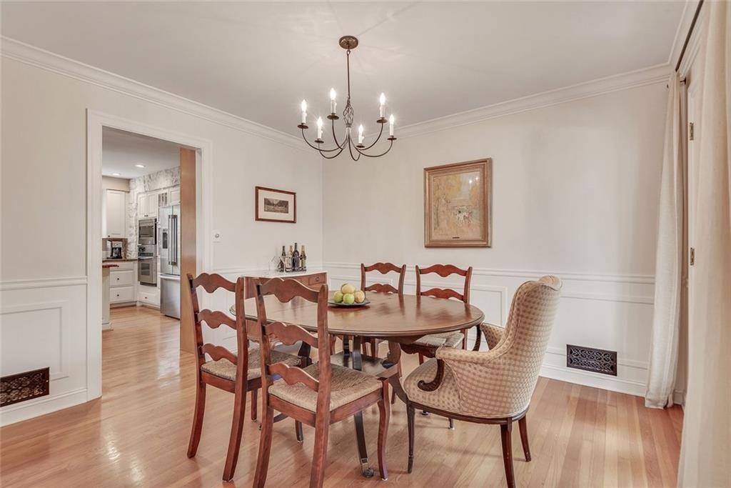 430 River Valley Road NW