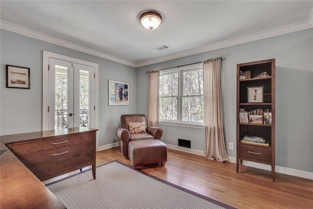 430 River Valley Road NW