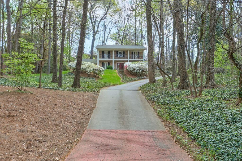 430 River Valley Road NW
