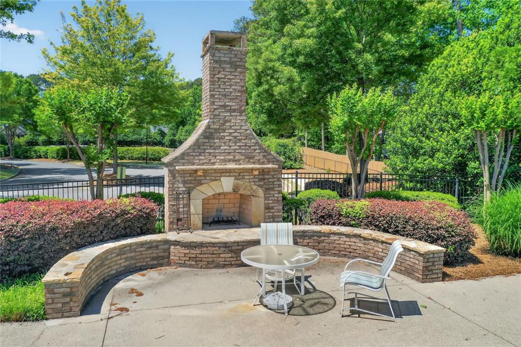 120 Chastain Road NW