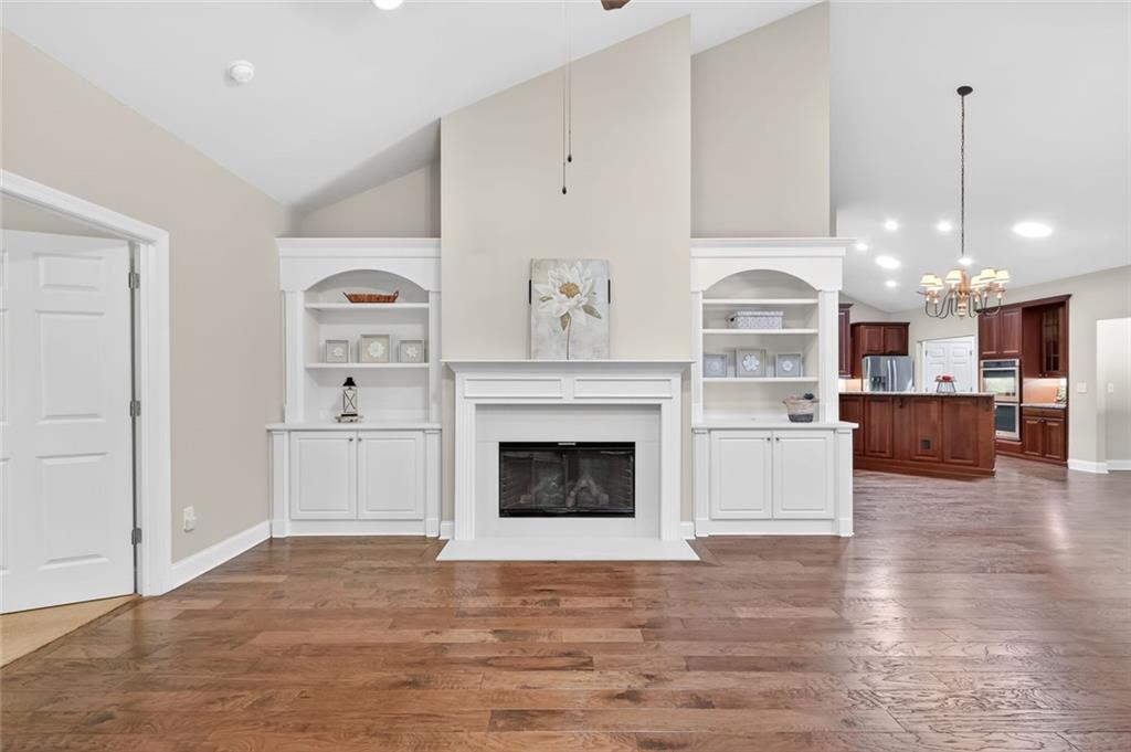 120 Chastain Road NW