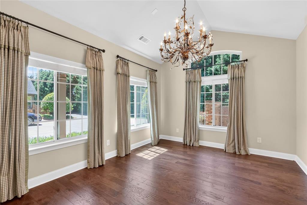120 Chastain Road NW