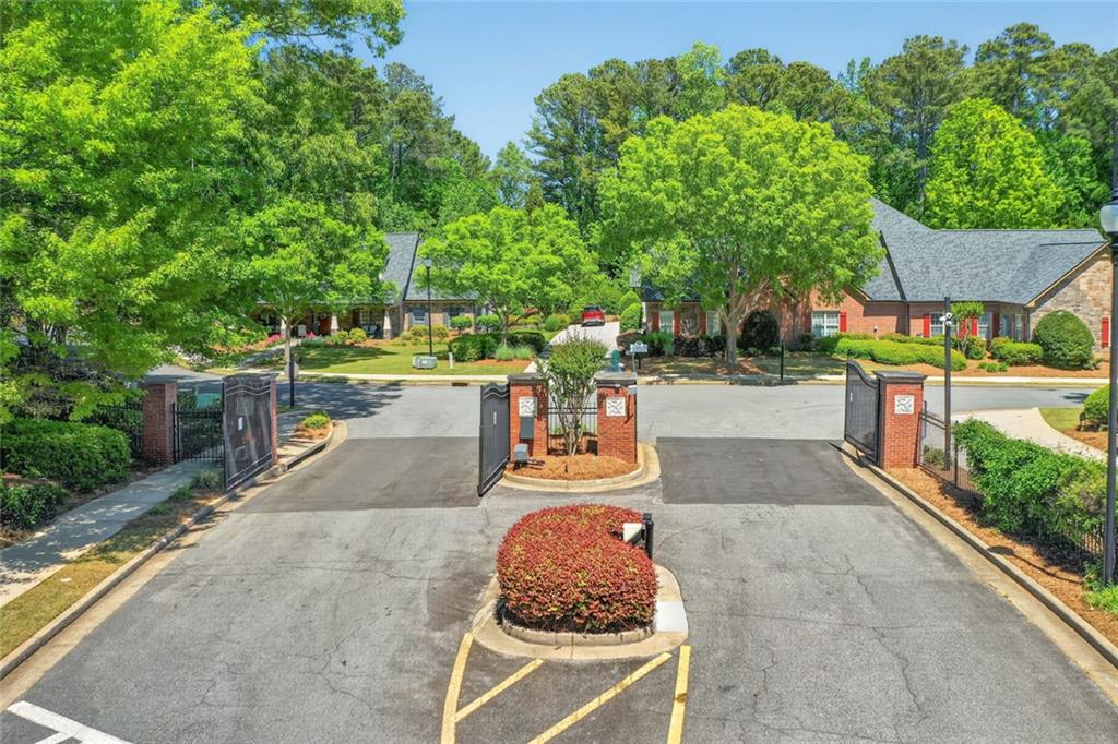 120 Chastain Road NW