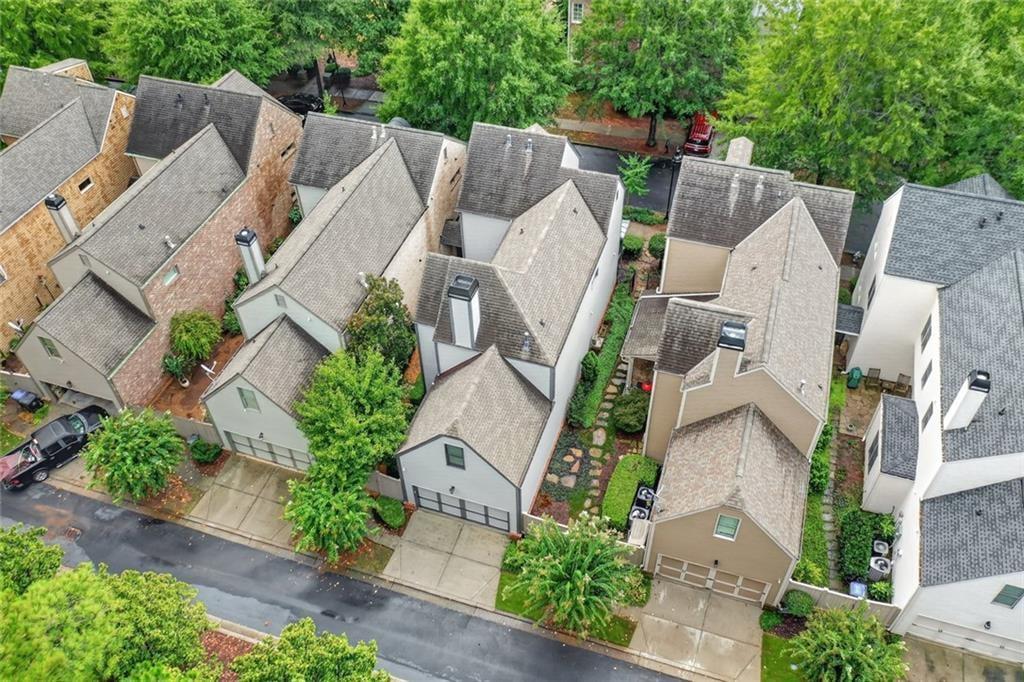 2058 Heathermere Way
