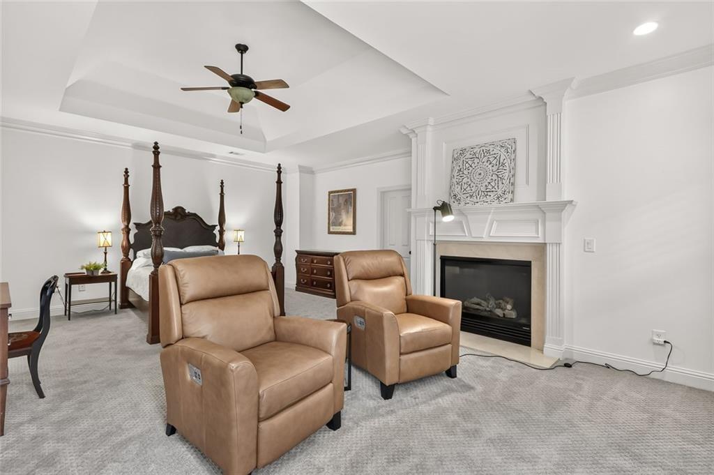 2058 Heathermere Way