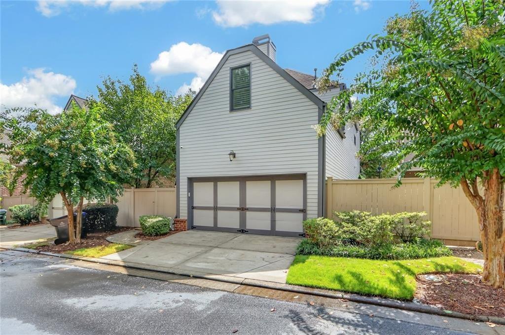 2058 Heathermere Way