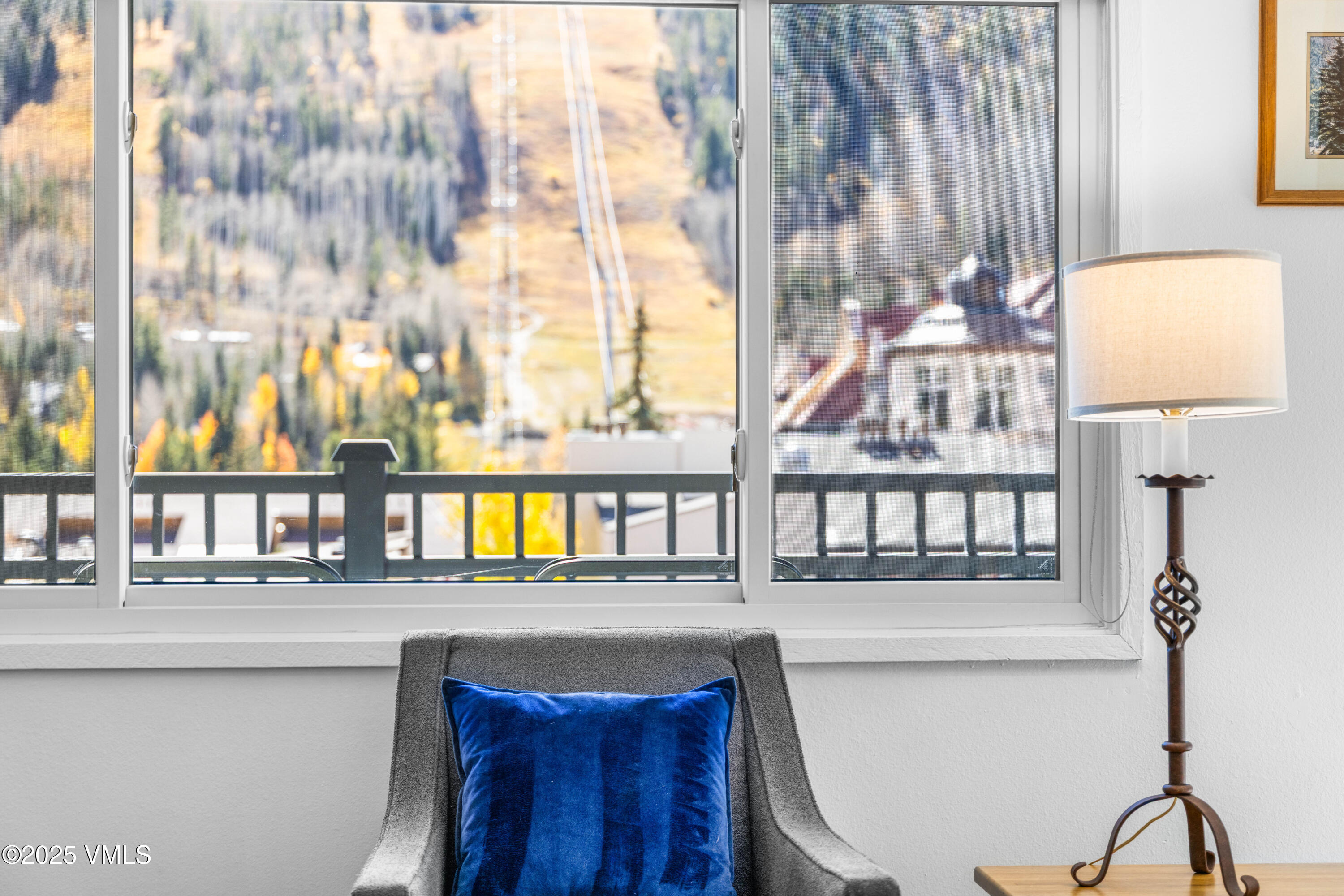 508 E Lionshead, 310/Week 23