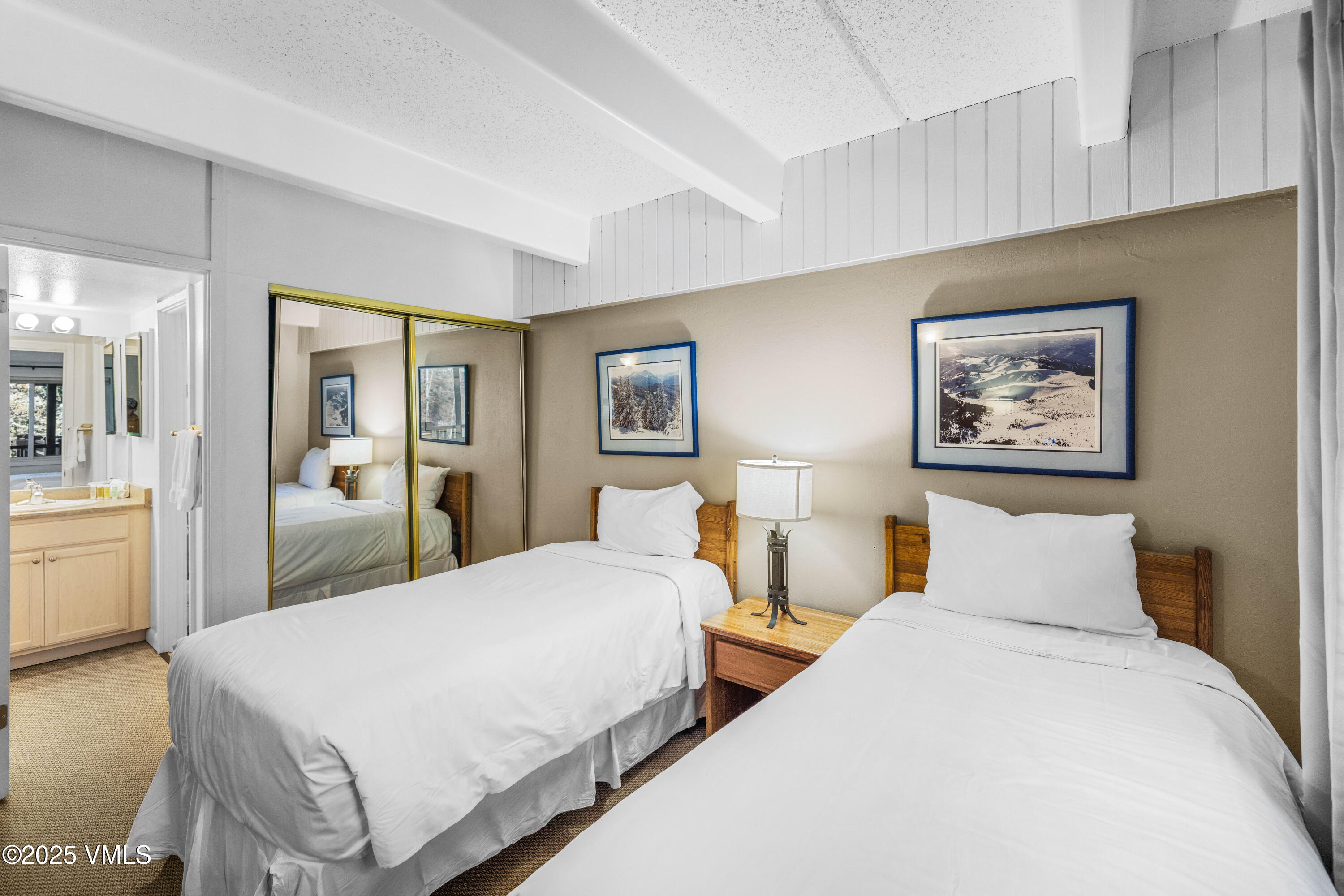 508 E Lionshead, 310/Week 23