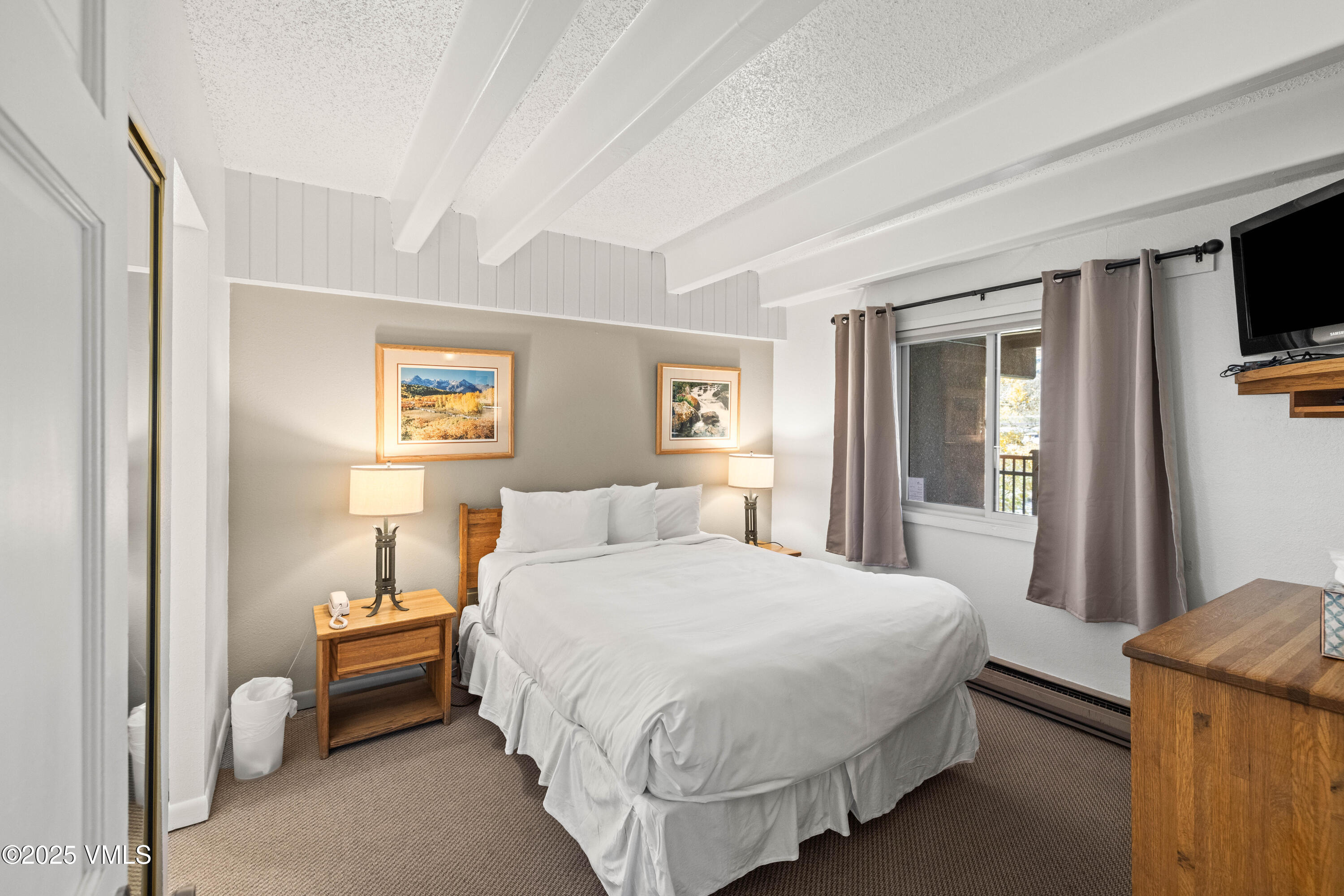 508 E Lionshead Circle, 604/Week 49, Vail Unit: 604/Week 49