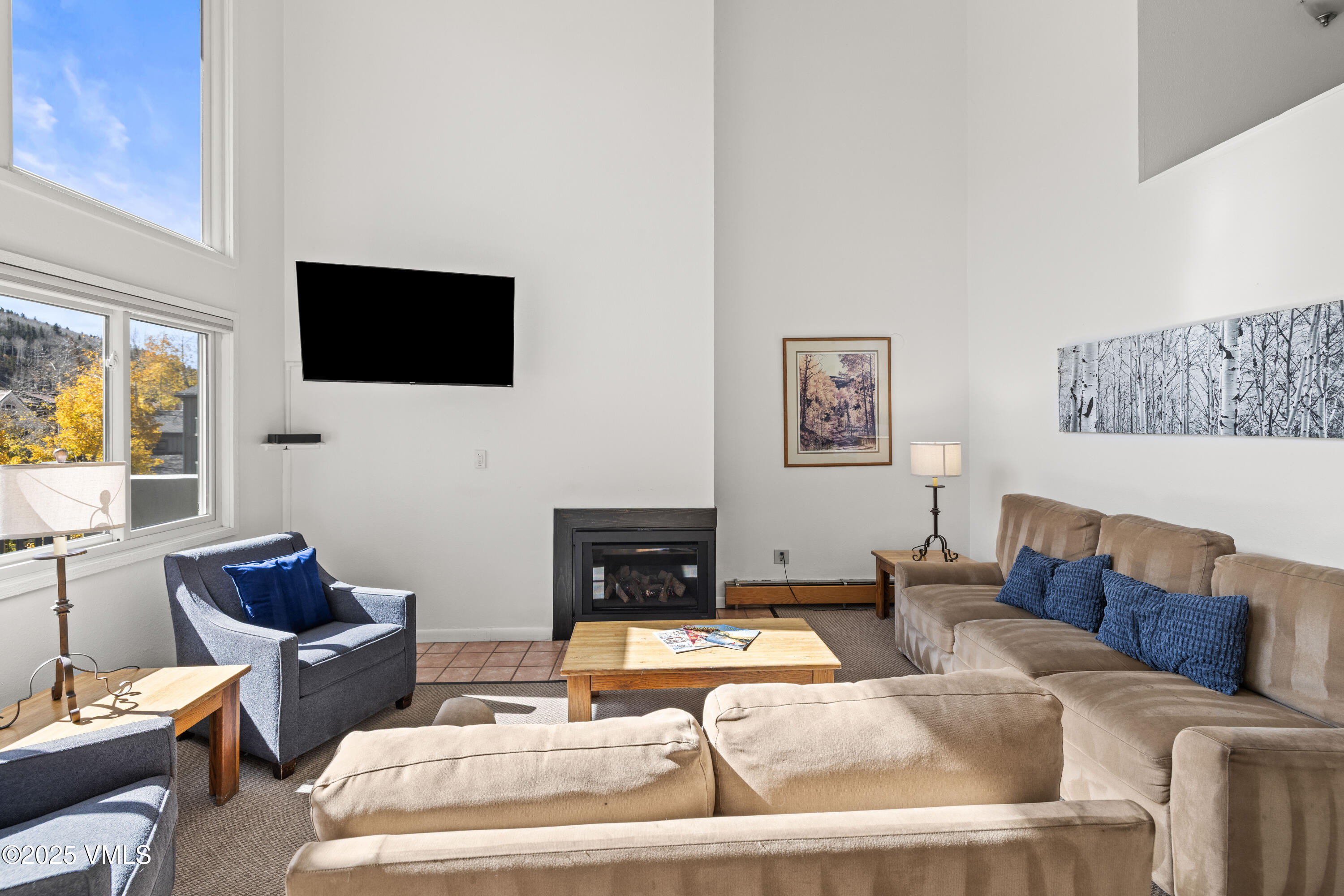 508 E Lionshead 604/Week 9