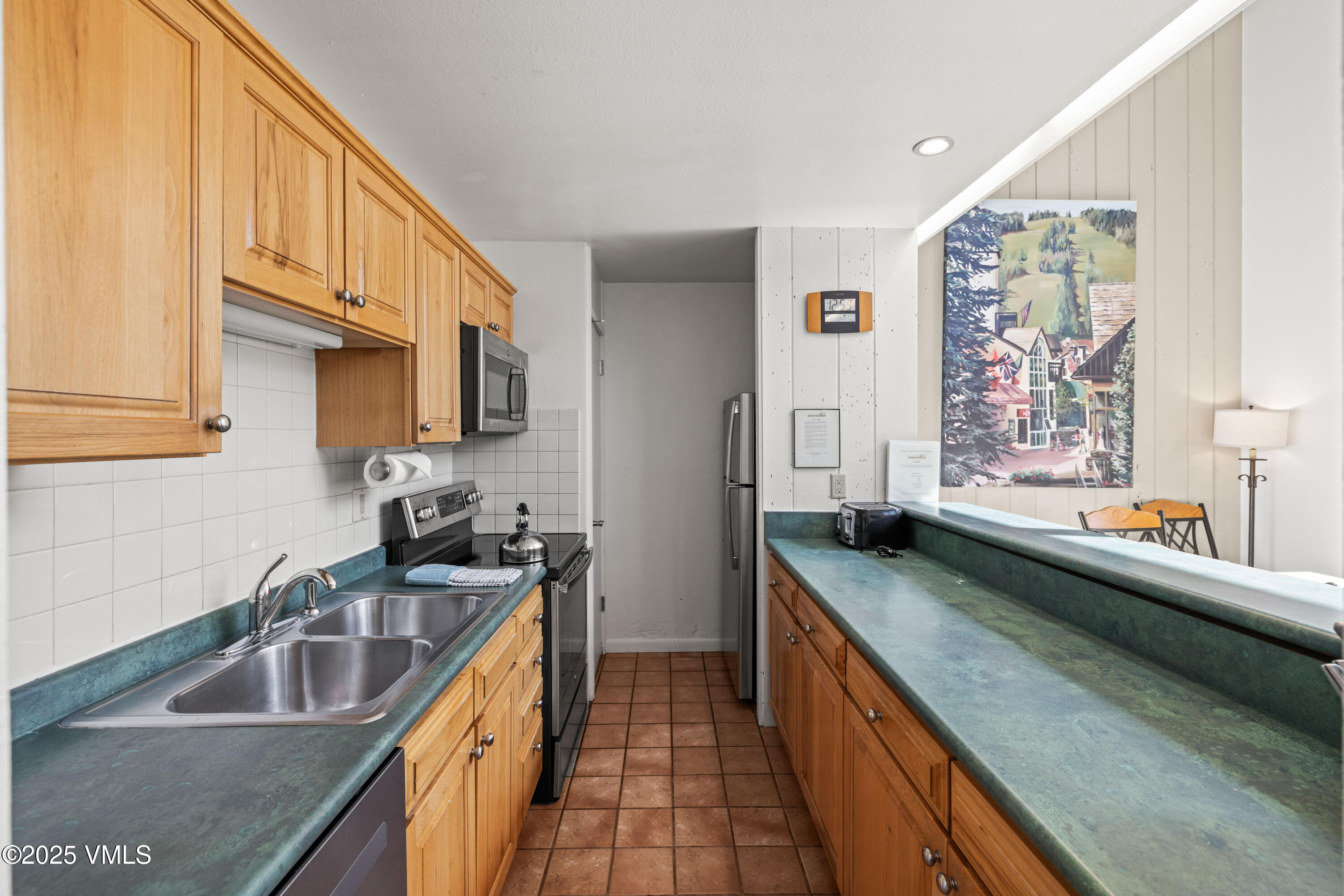 508 E Lionshead 604/Week 9