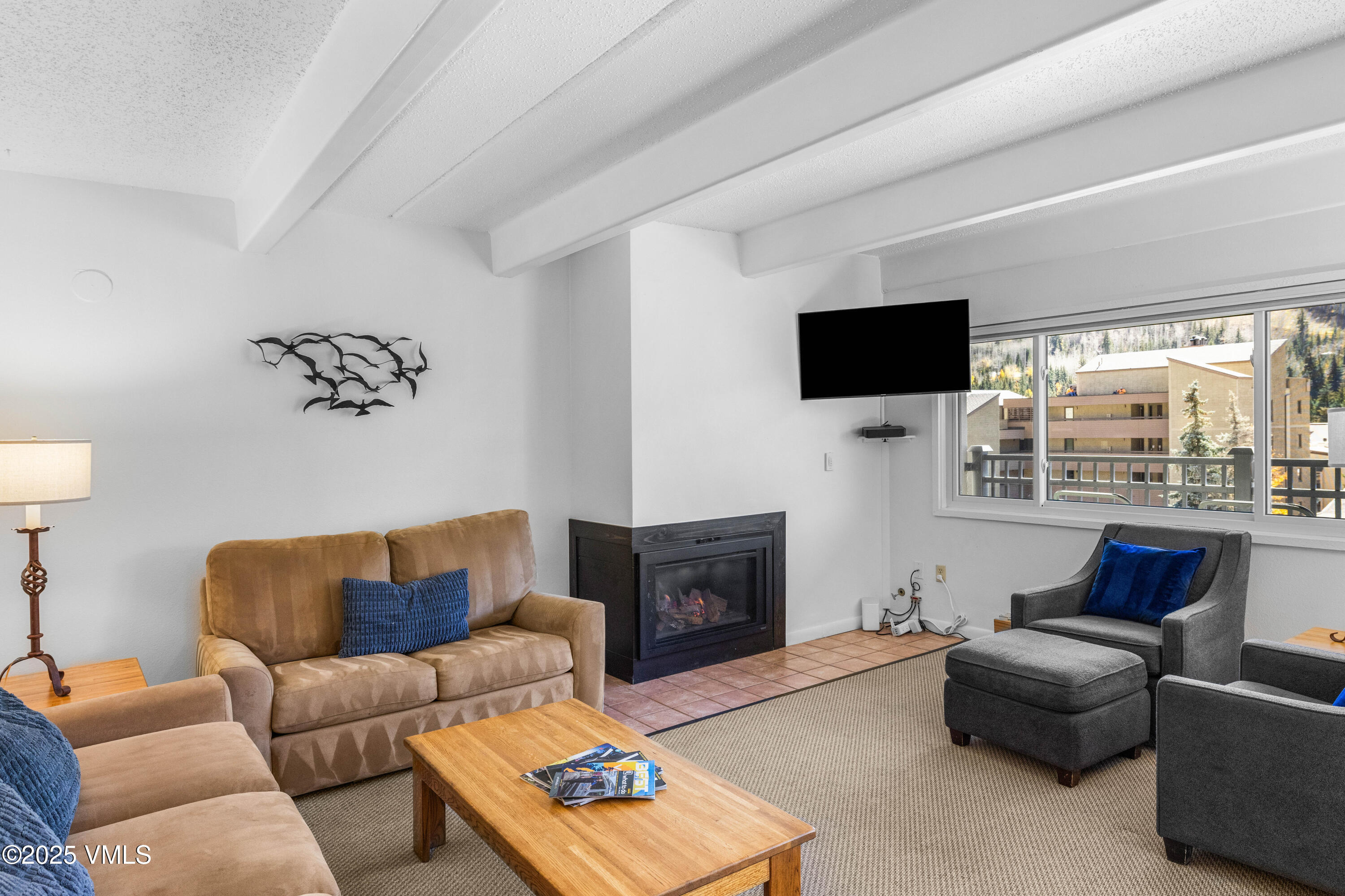 508 E Lionshead Circle 211/Weeks 15/16/17