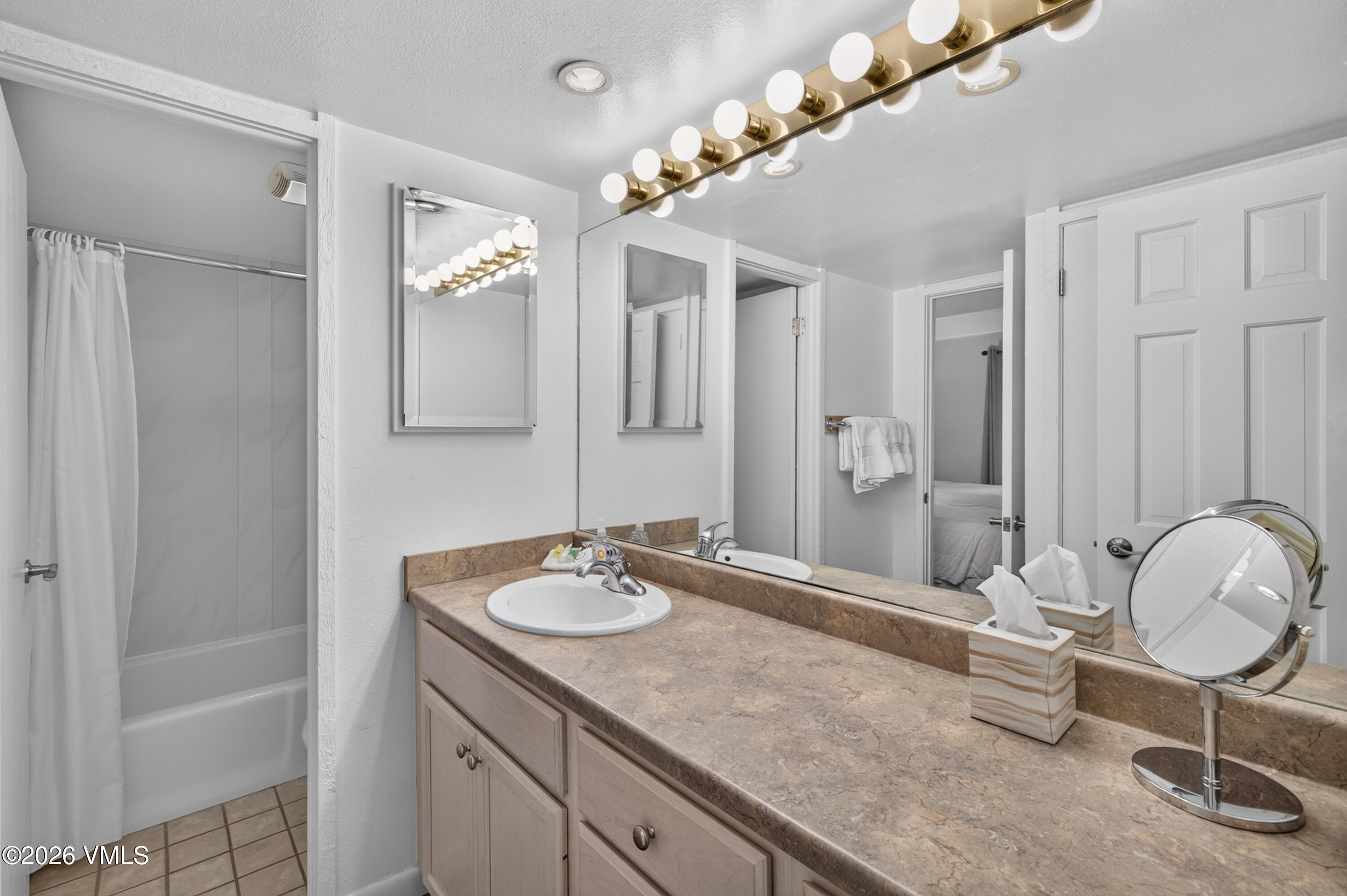 508 E Lionshead Circle # 310/week 32