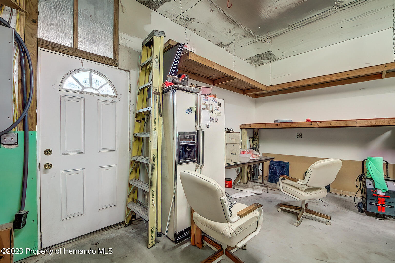 10407 Trouble Creek Lane
