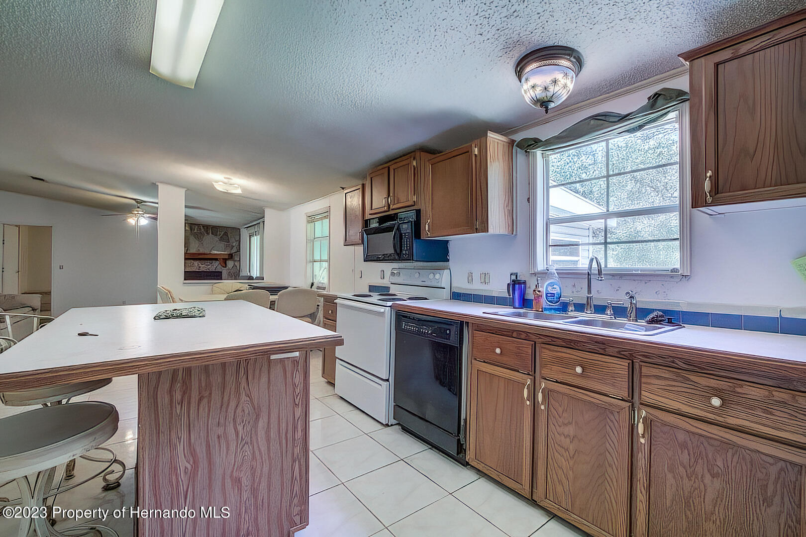 10407 Trouble Creek Lane