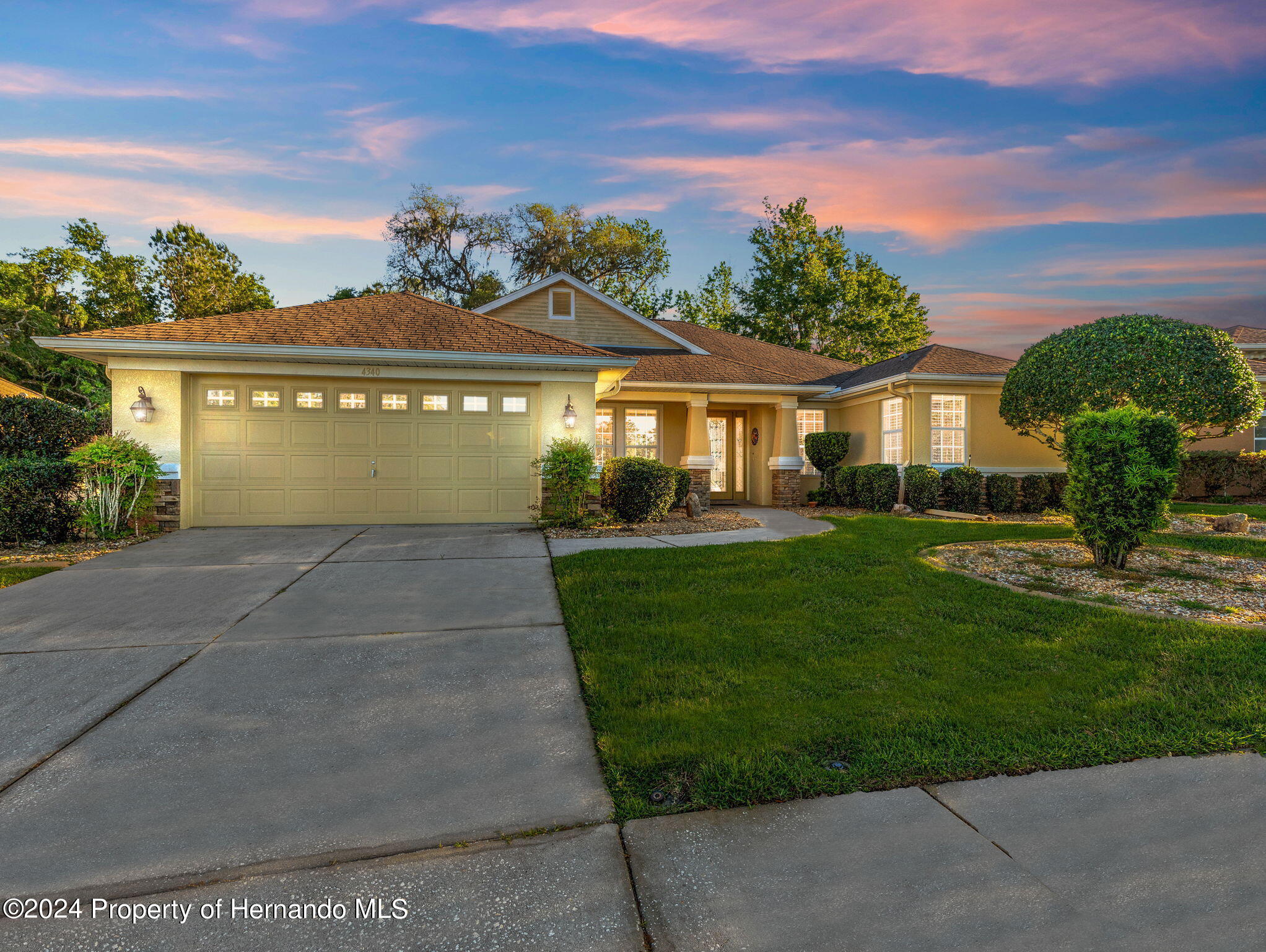 4340 Caliquen Drive