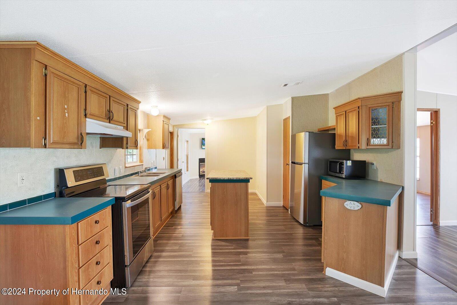 13078 Crowell Road