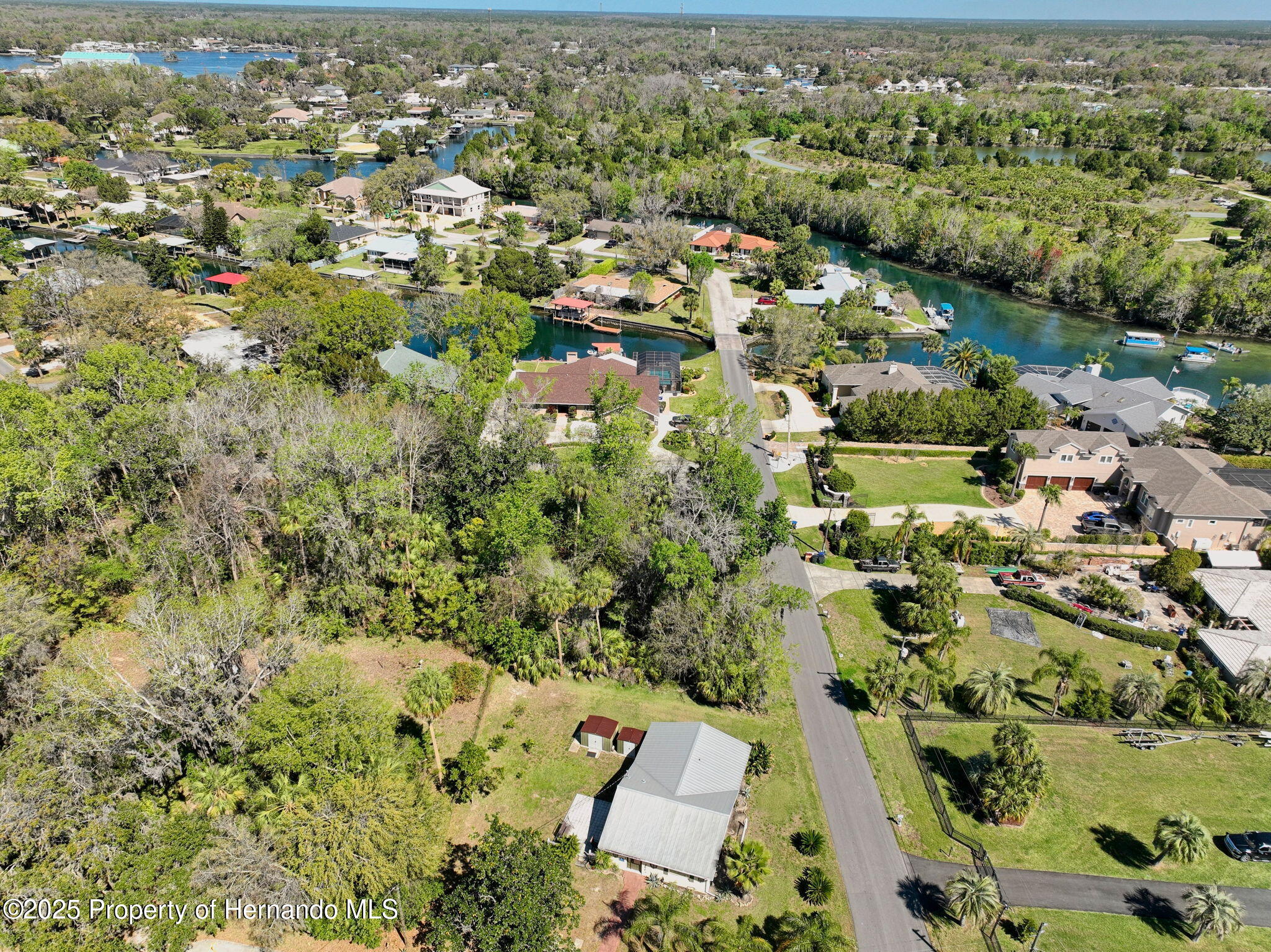 1149 SE Kings Bay Drive