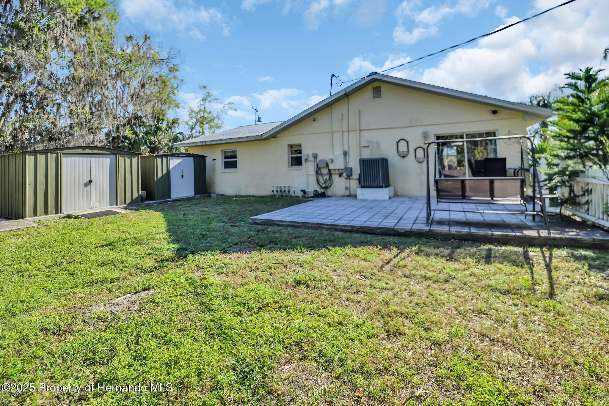 1149 SE Kings Bay Drive