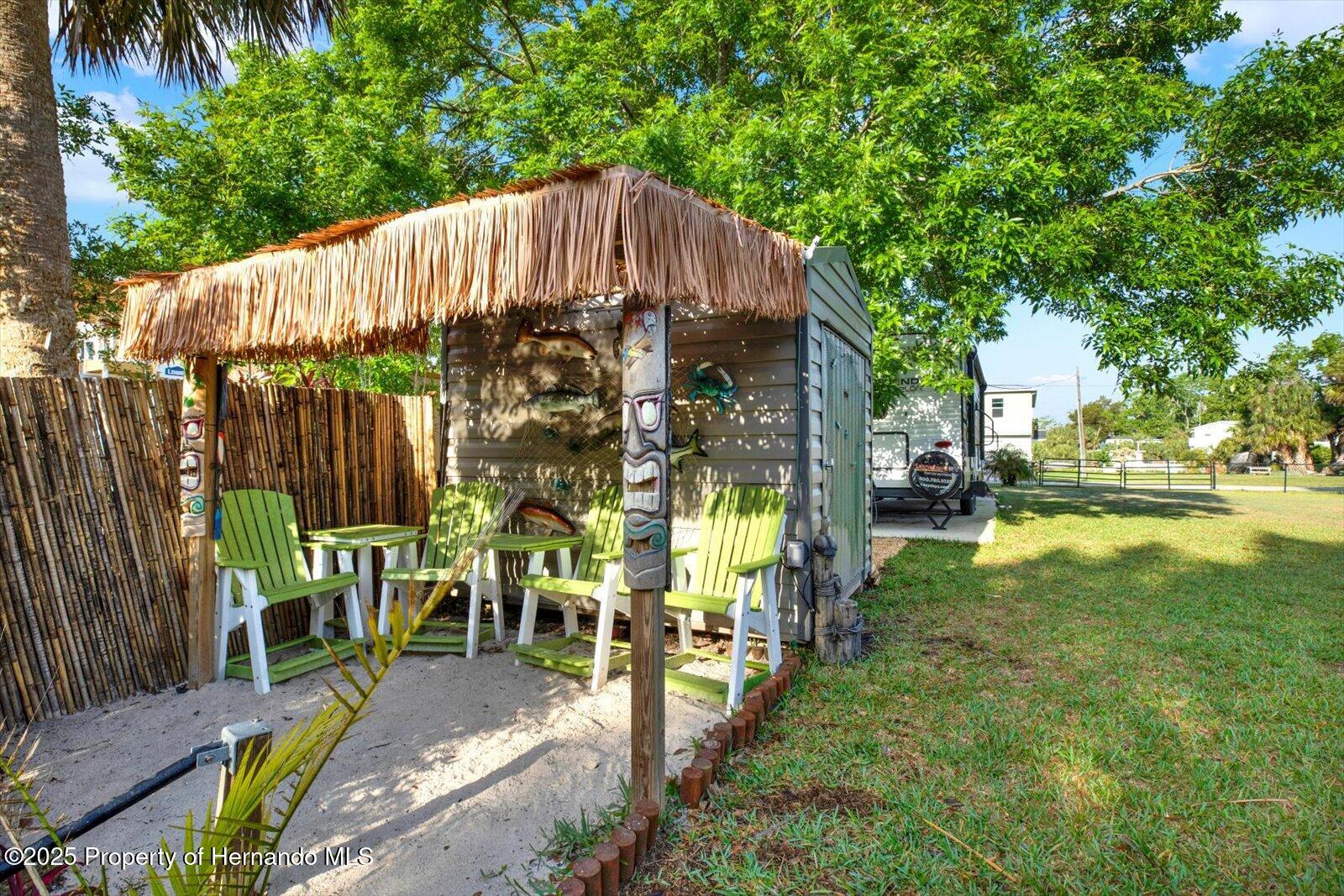 6220 Island Drive