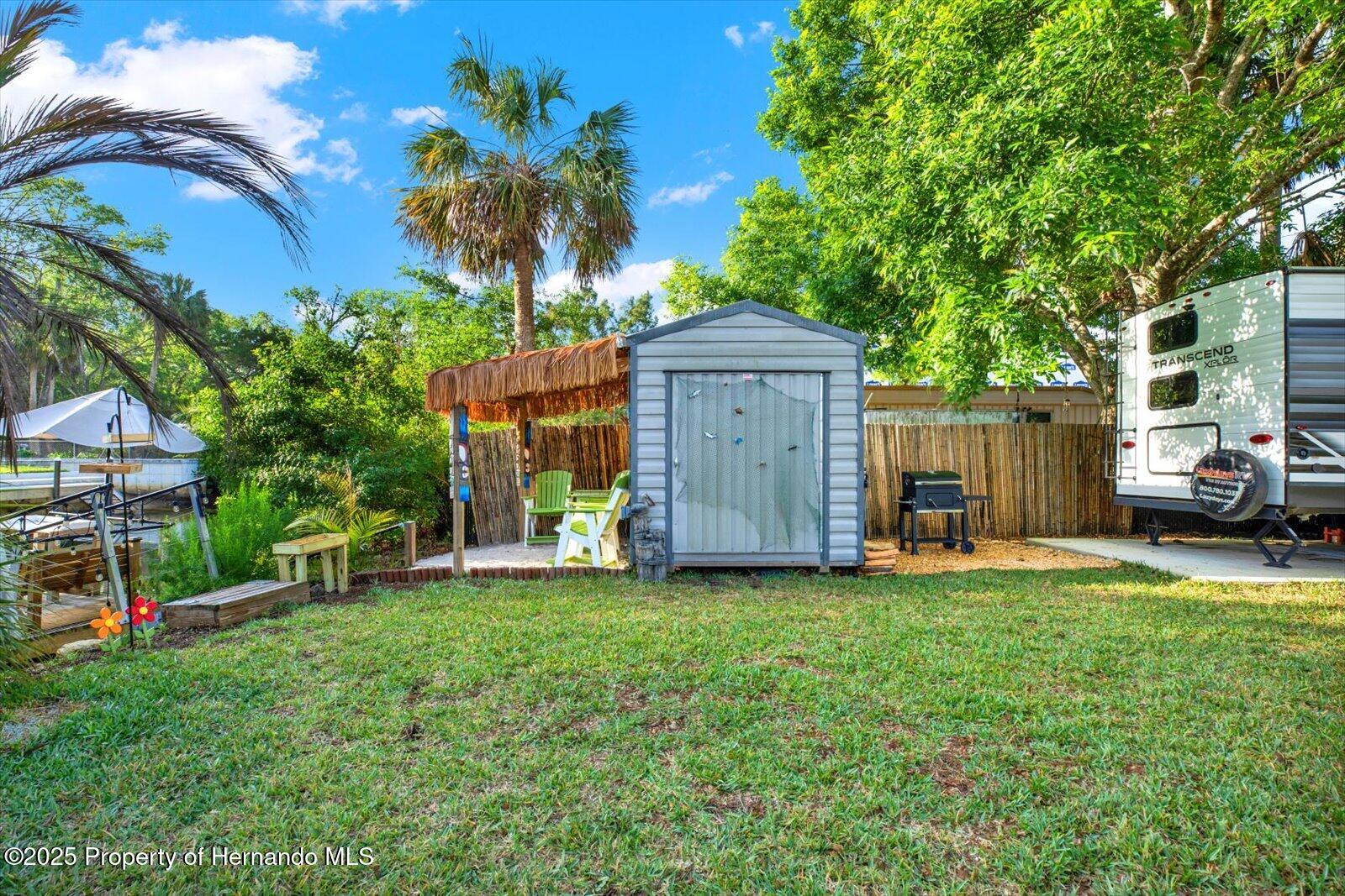 6220 Island Drive