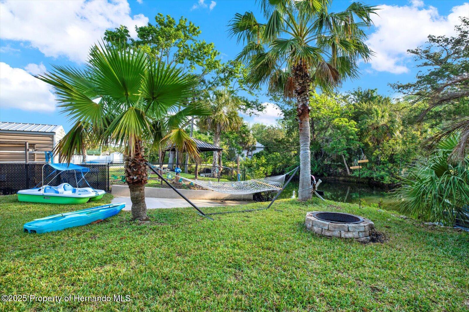 6220 Island Drive