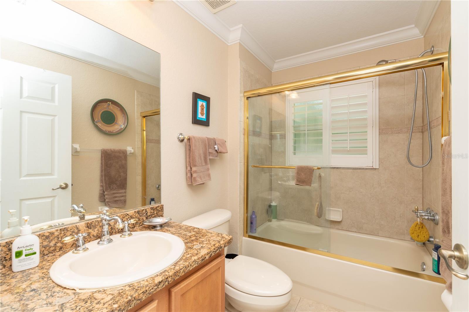13058 LINZIA LN