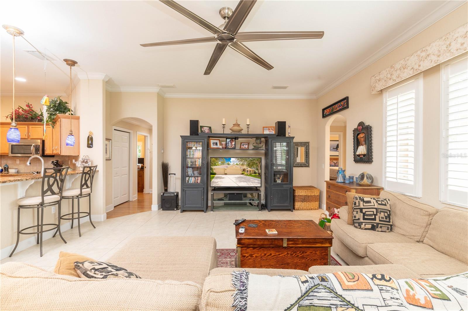 13058 LINZIA LN