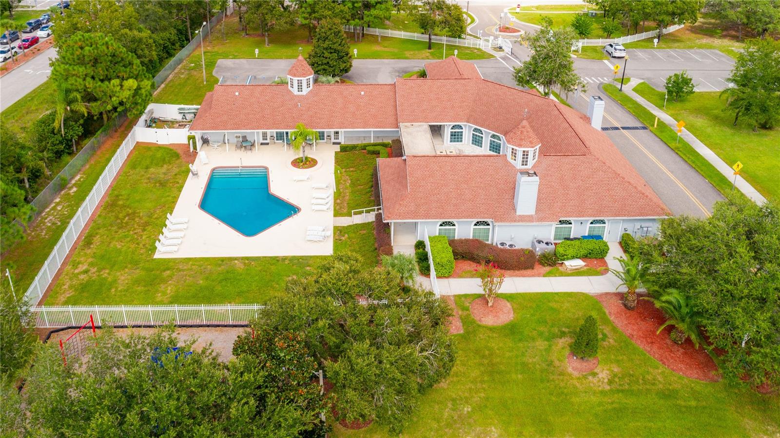 13058 LINZIA LN