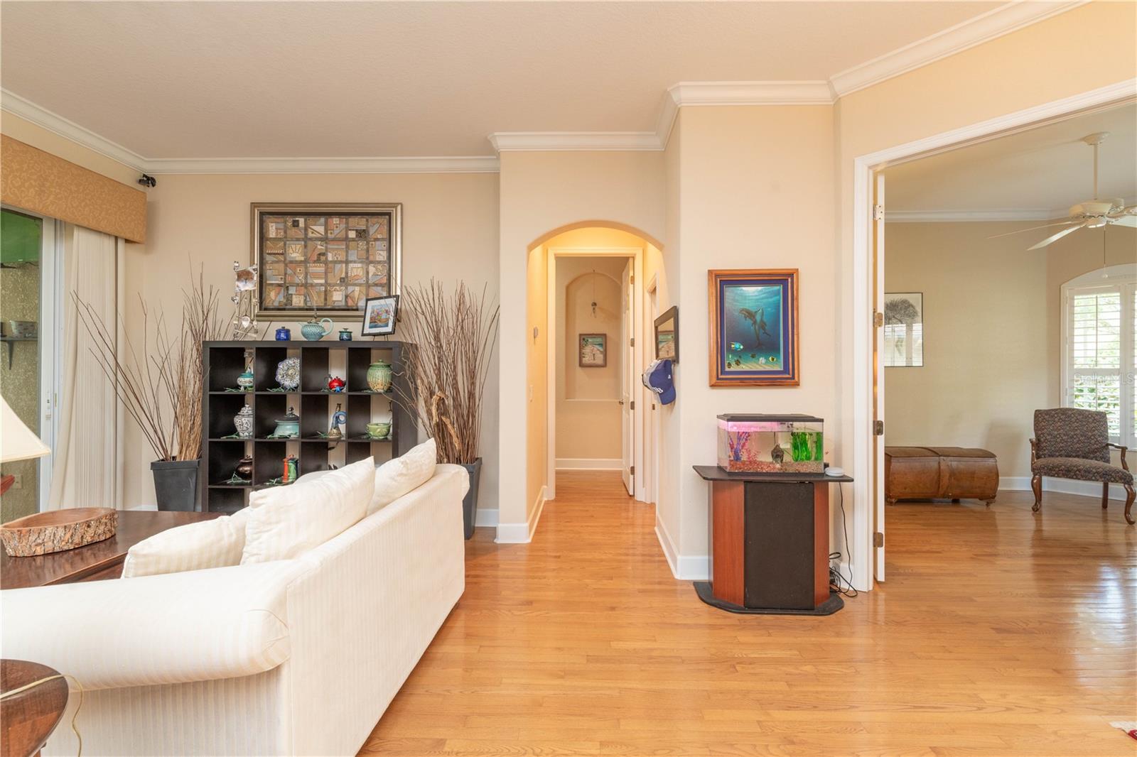 13058 LINZIA LN