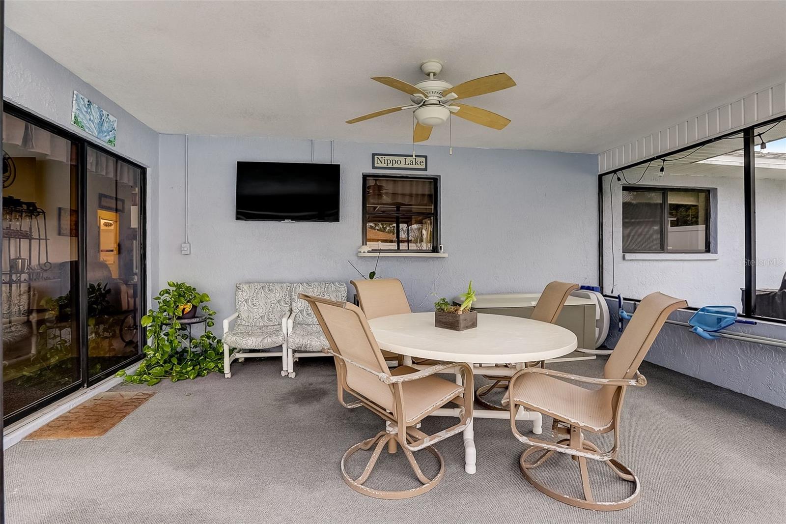 11479 KERRIDALE AVE