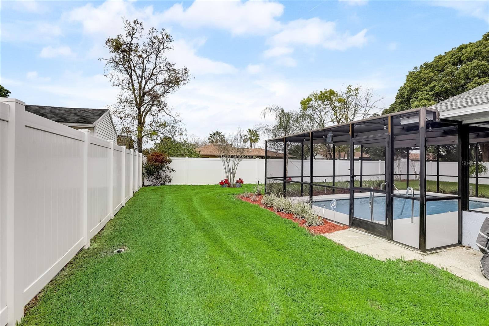 11479 KERRIDALE AVE