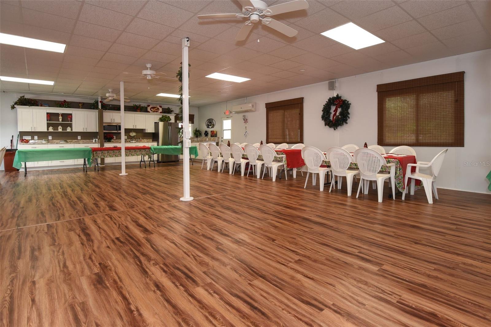 5 W AMALFI CT