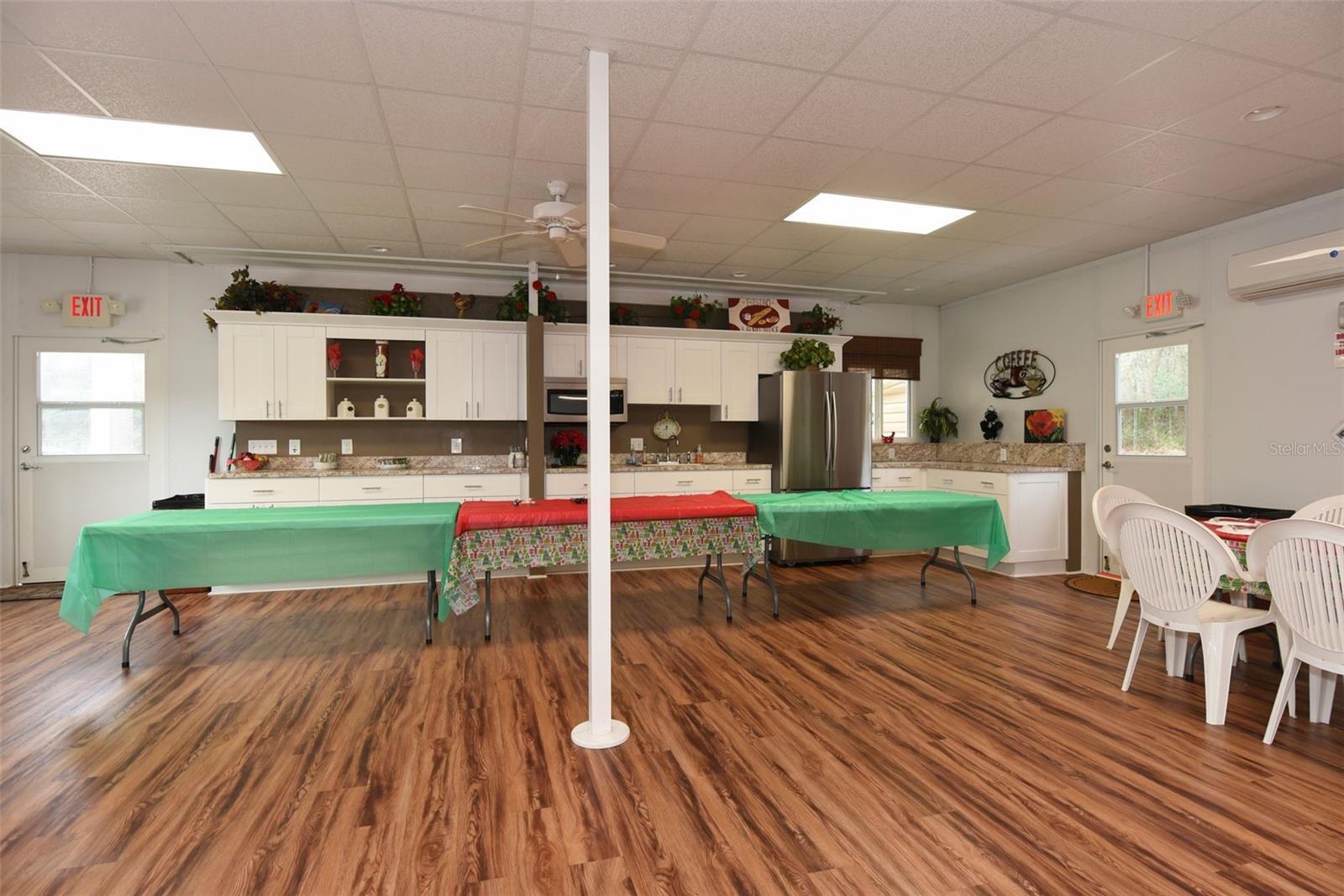 5 W AMALFI CT