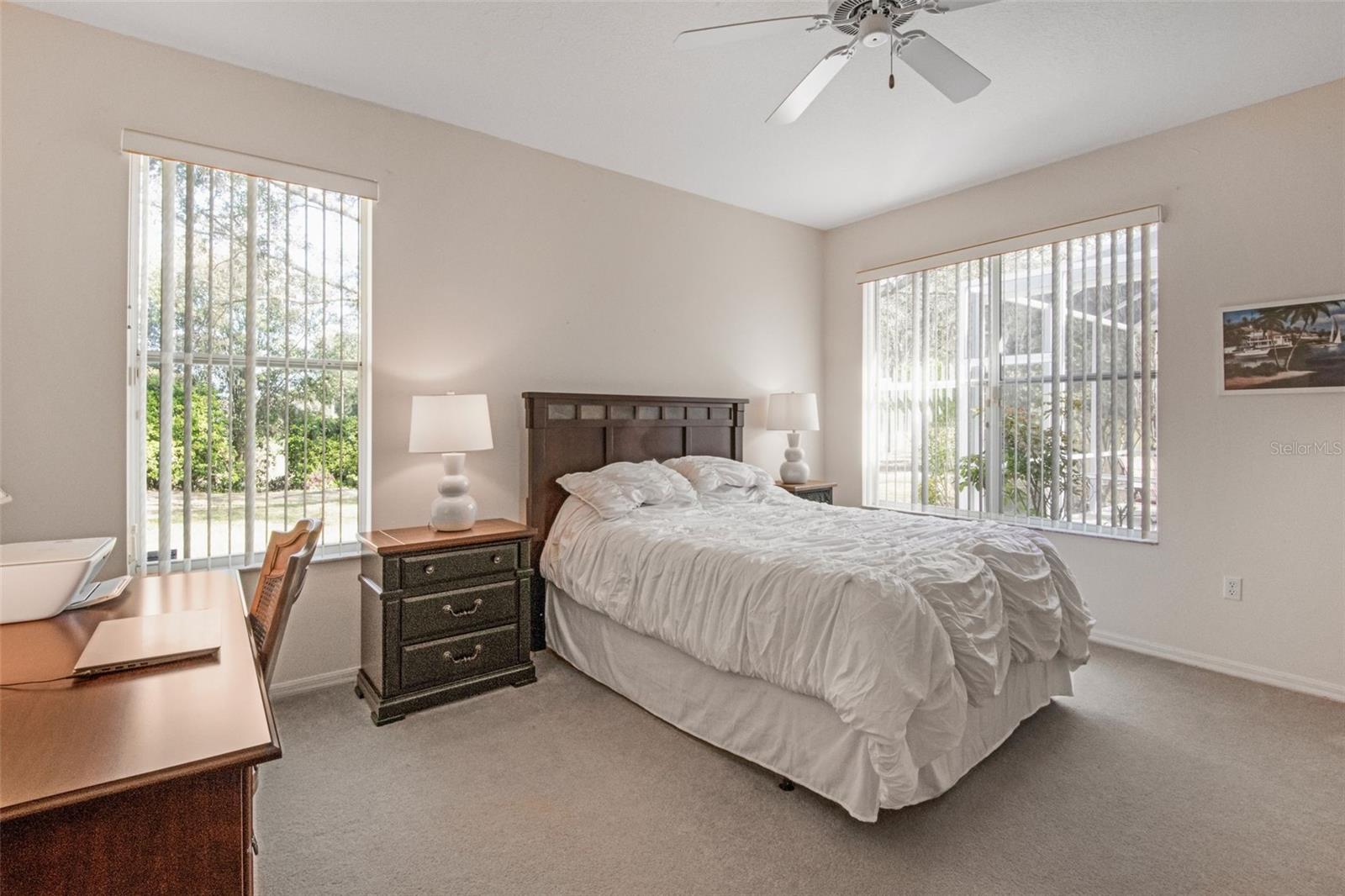 5 W AMALFI CT