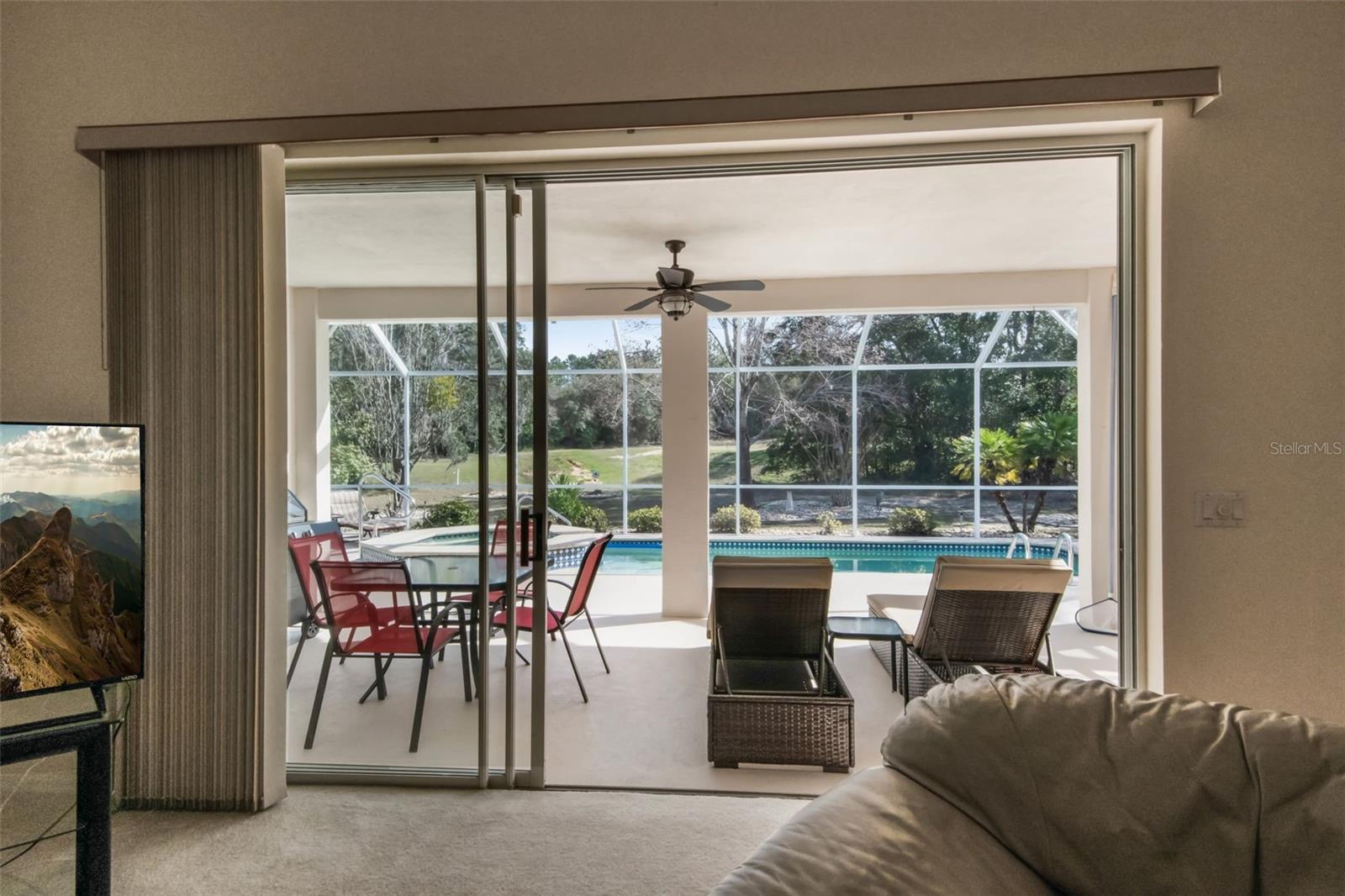 5 W AMALFI CT