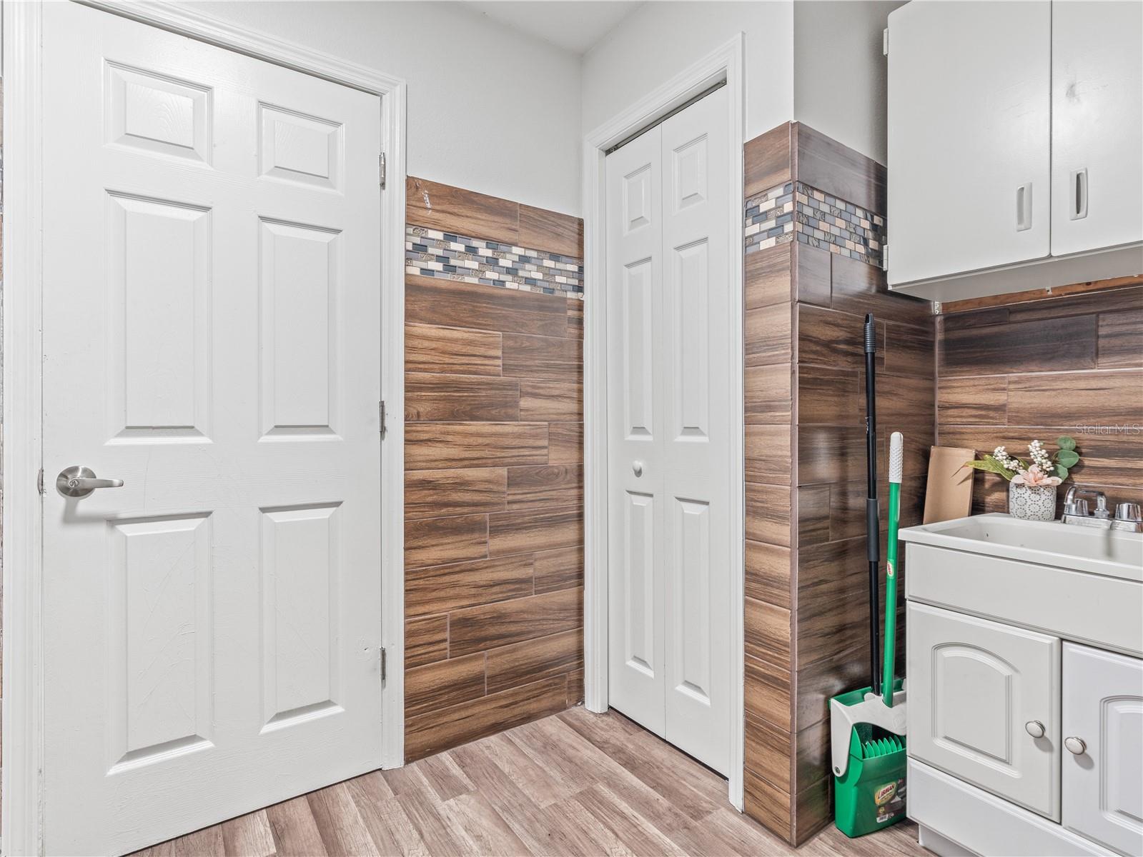 10314 DOTTED WREN AVE