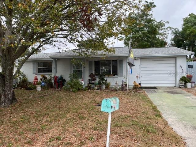 9030 HUNT CLUB LN