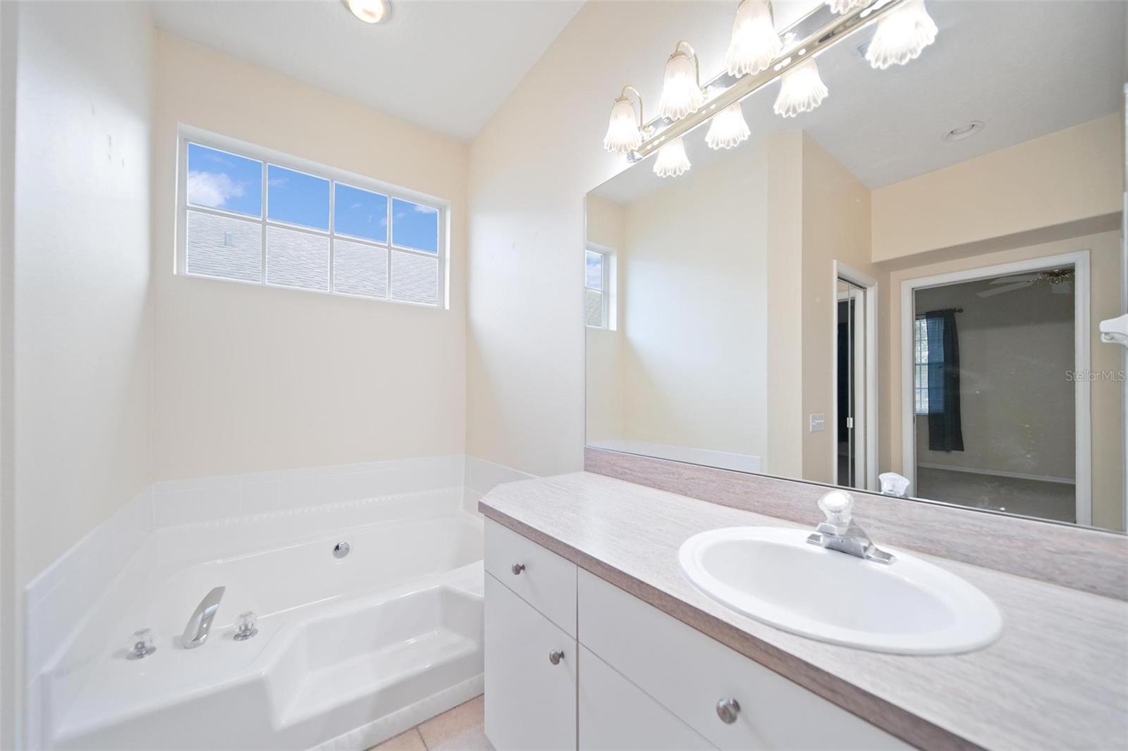 14466 TAMARIND LOOP
