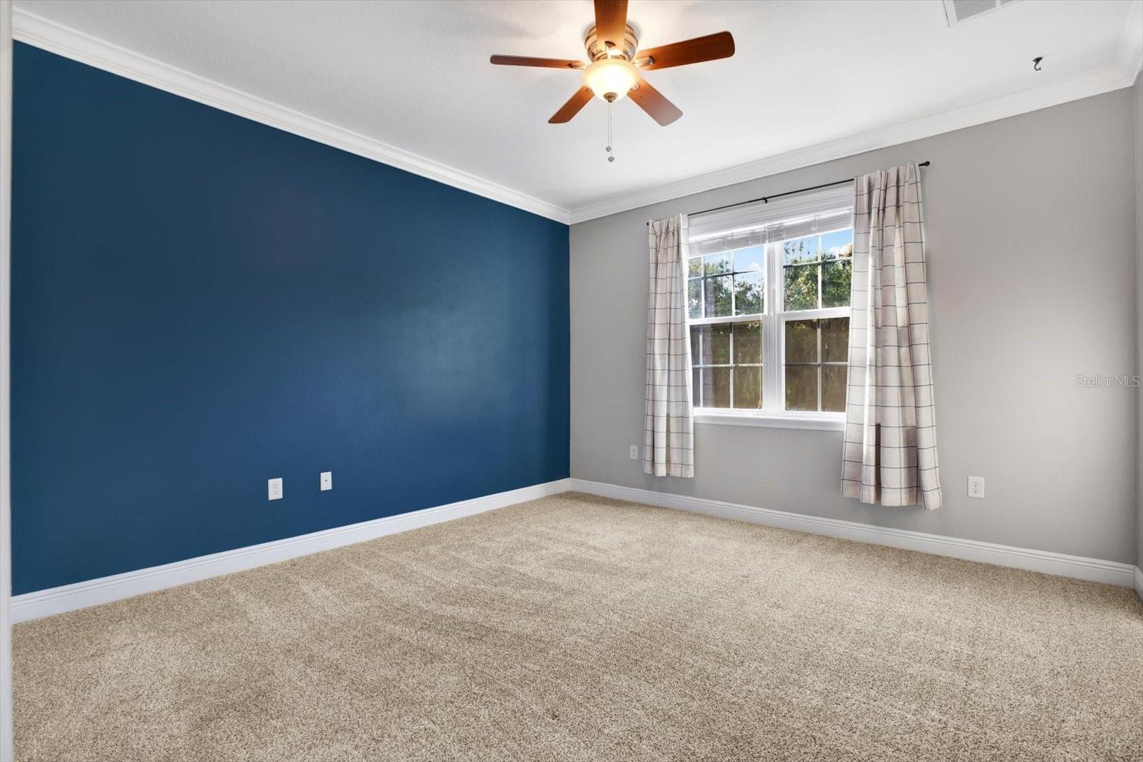 22763 SKYVIEW CIR