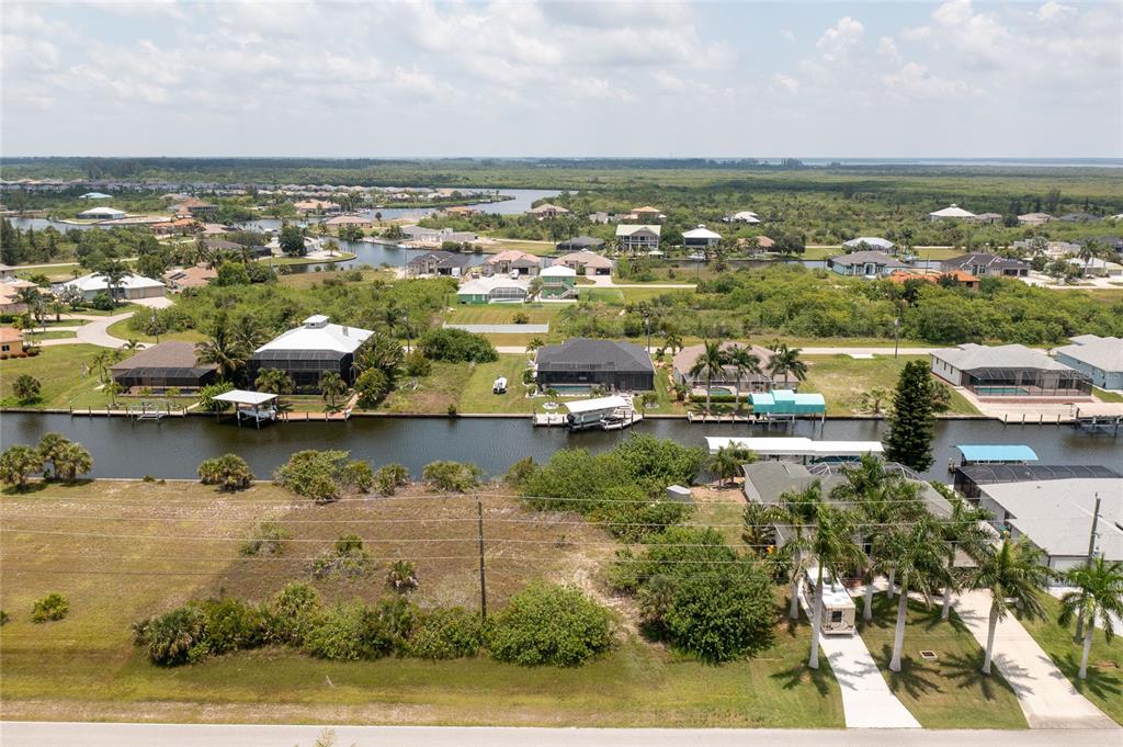 8673 CALUMET BOULEVARD