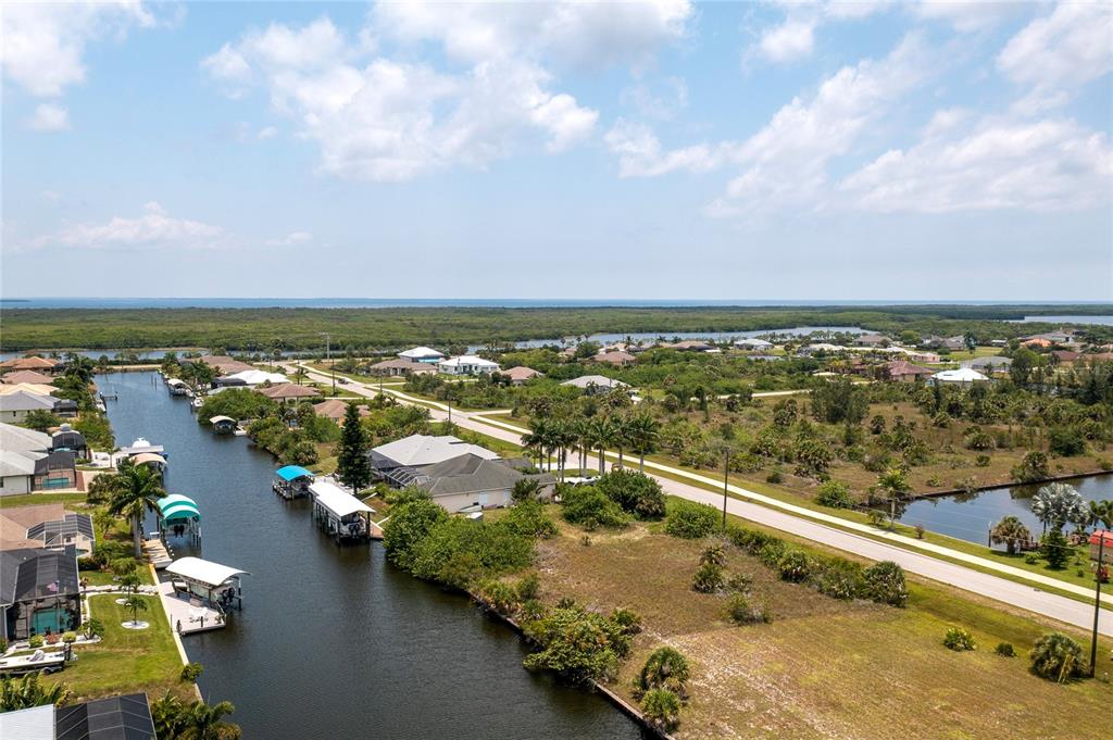 8673 CALUMET BOULEVARD